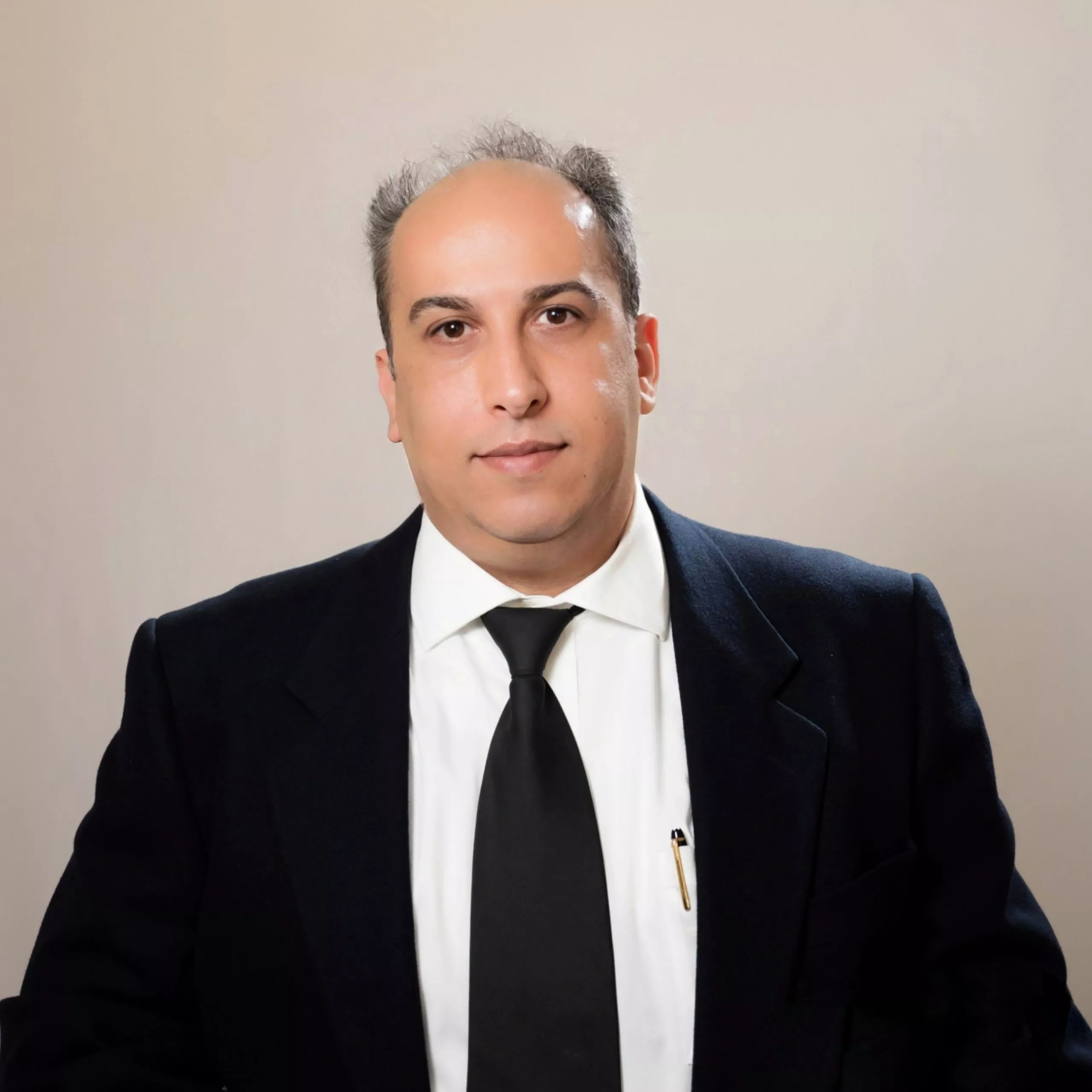 עו״ד אלון לב